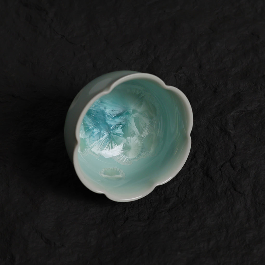 Forzen Lake | Floral Rim Handmade Ceramic Crystalline Glaze Tea Cup - Je t'aime Resolute