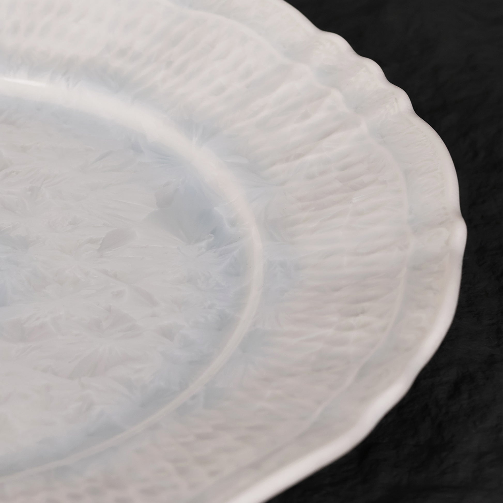 Glacier Veil | Handmade Ceramic Crystalline Glaze Dinner Plate with Floral Rim - Je t'aime Resolute
