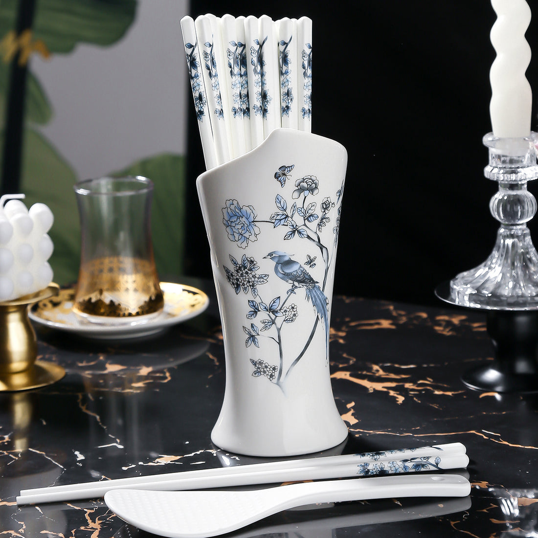 JR Handcrafted Blue and White Bird Bone China Chopstick Gift Set - Je t'aime Resolute