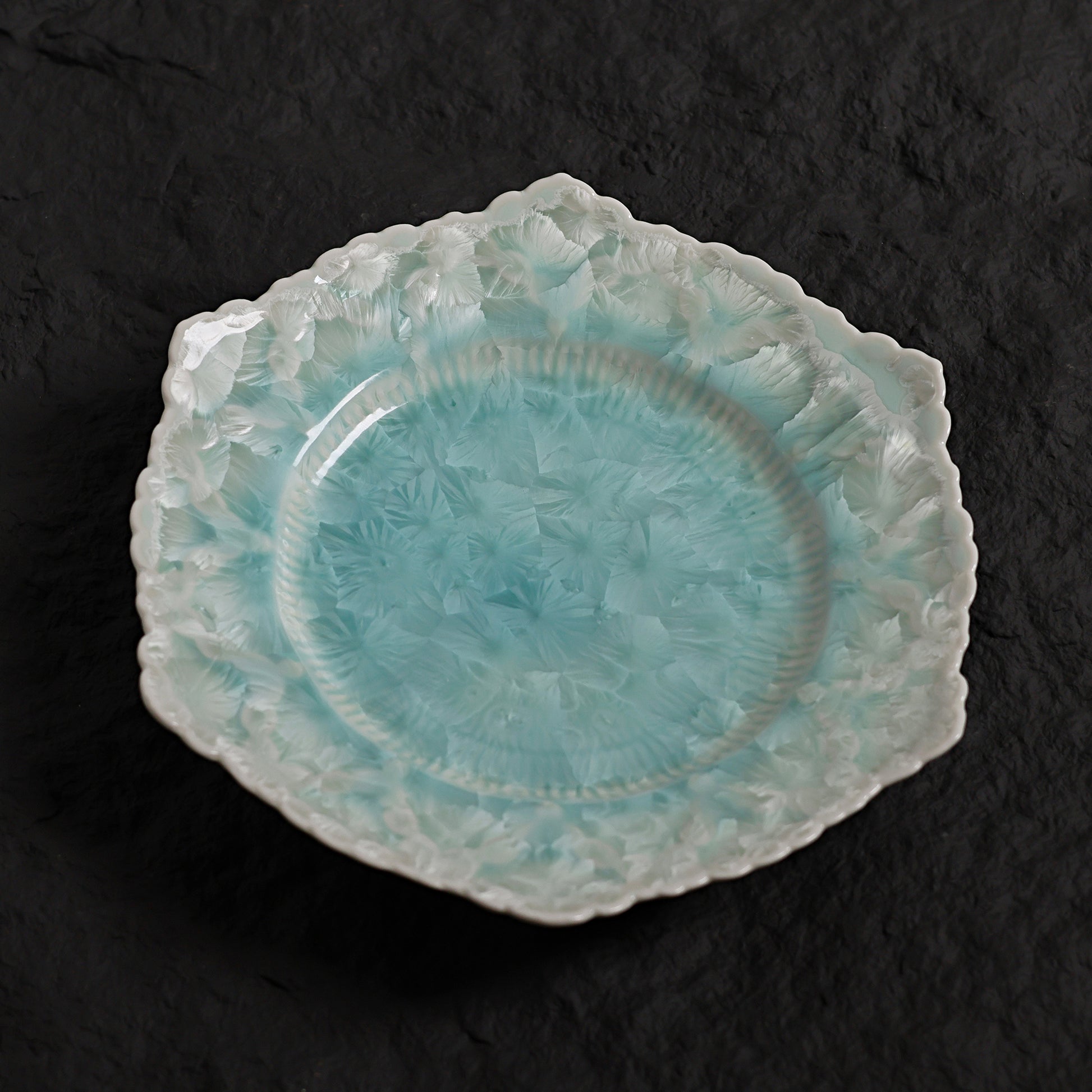 Ice Blue Dinner Plate – 20” Hexagonal Handmade Ceramic Plate - Je t'aime Resolute