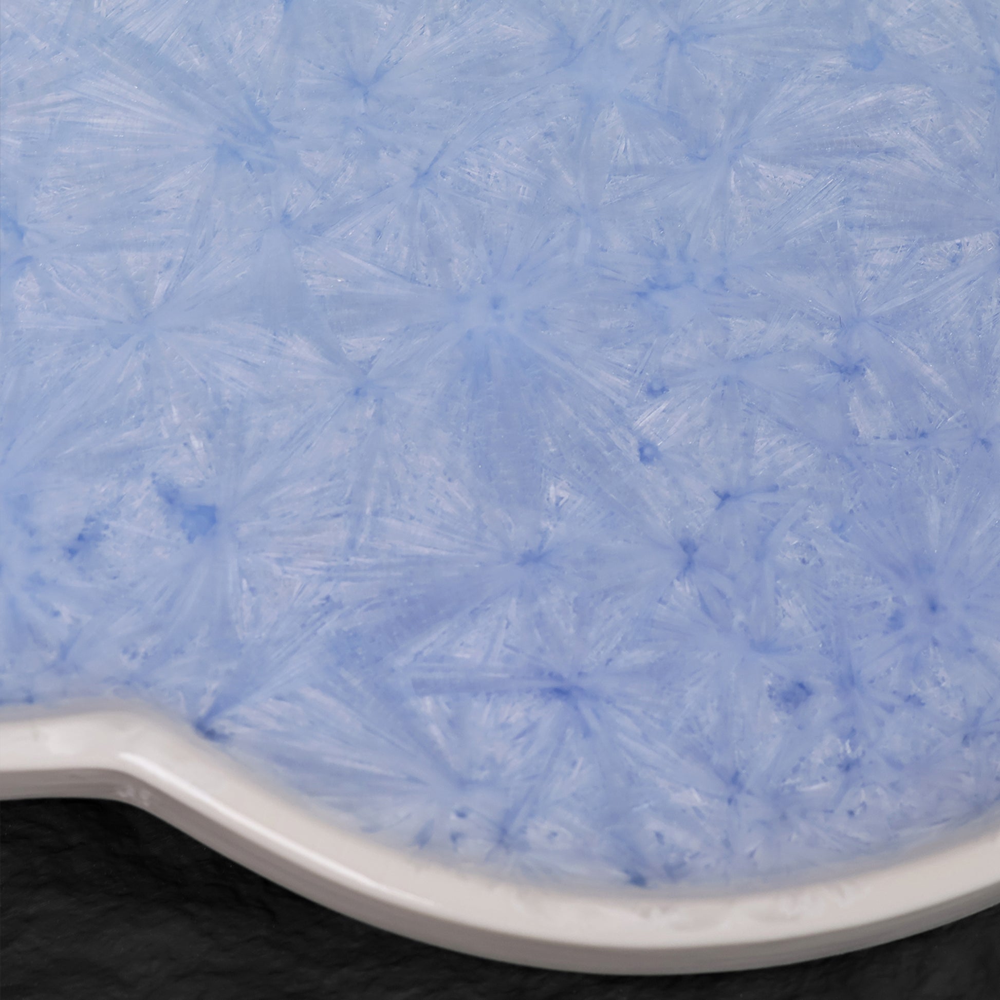 Marine Lapis | Handmade Ceramic Crystalline Glaze Dinner Plate with Cloud Shape - Je t'aime Resolute
