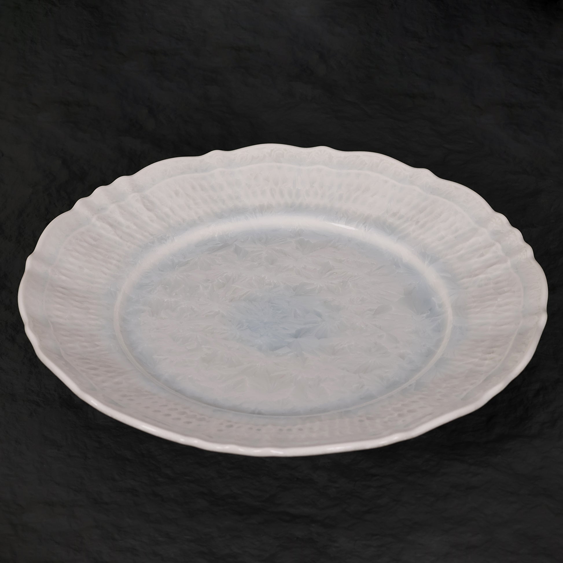 Glacier Veil | Handmade Ceramic Crystalline Glaze Dinner Plate with Floral Rim - Je t'aime Resolute
