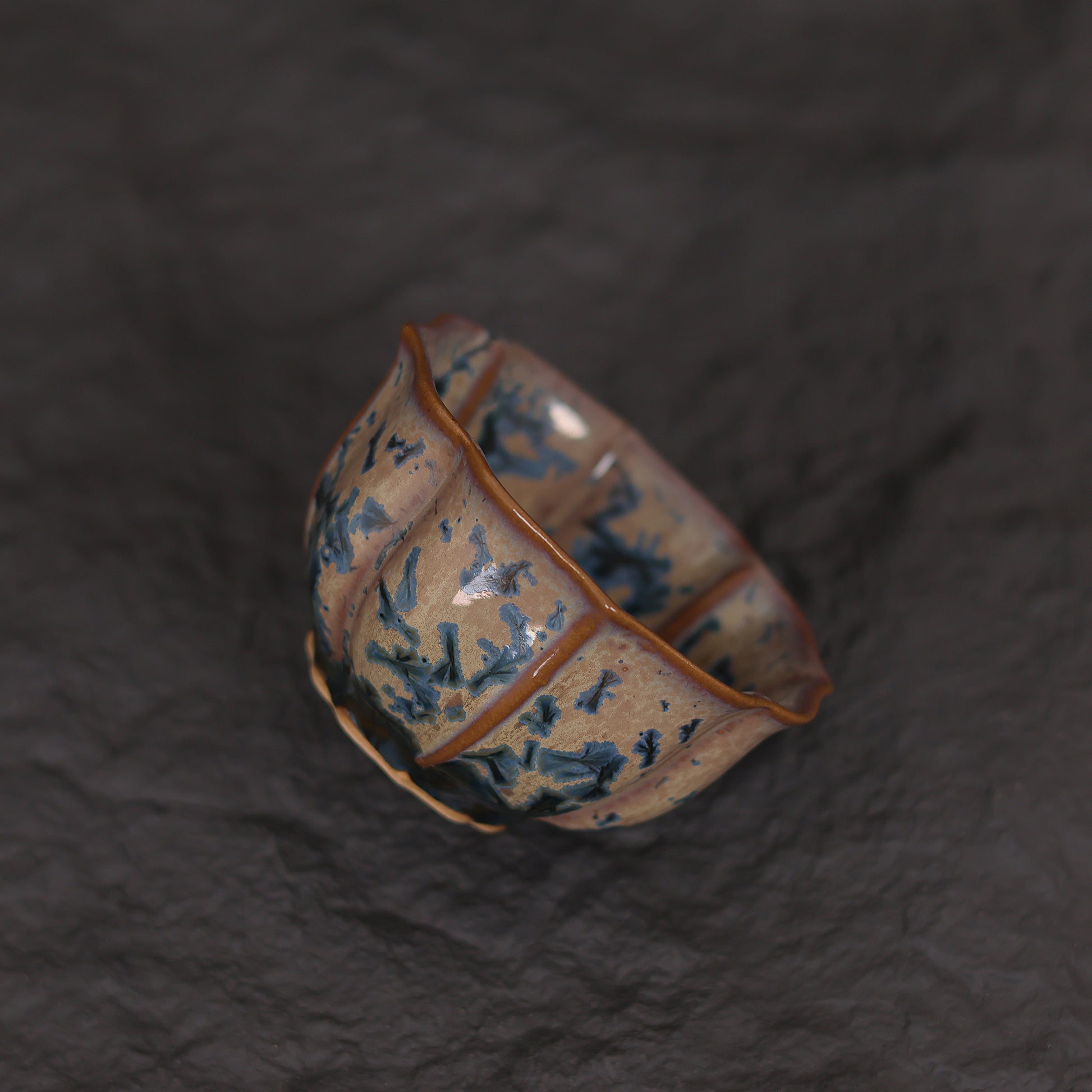 Indigo Bloom | Handmade Flower-Shaped Ceramic Crystalline Glaze Teacup - Je t'aime Resolute