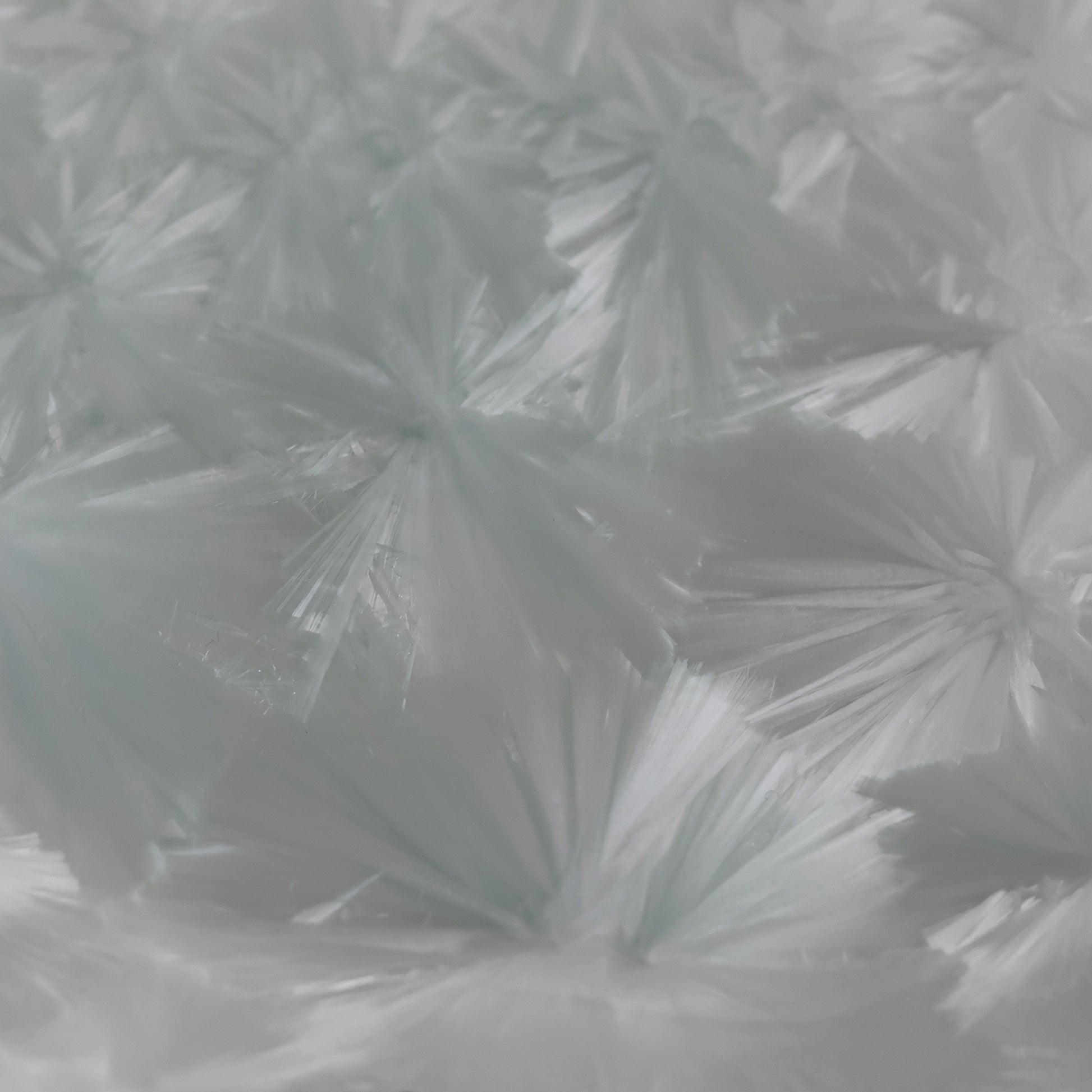 Glacier Veil | Scalloped Edge Handmade Ceramic Crystalline Glaze Dessert Plate - Je t'aime Resolute