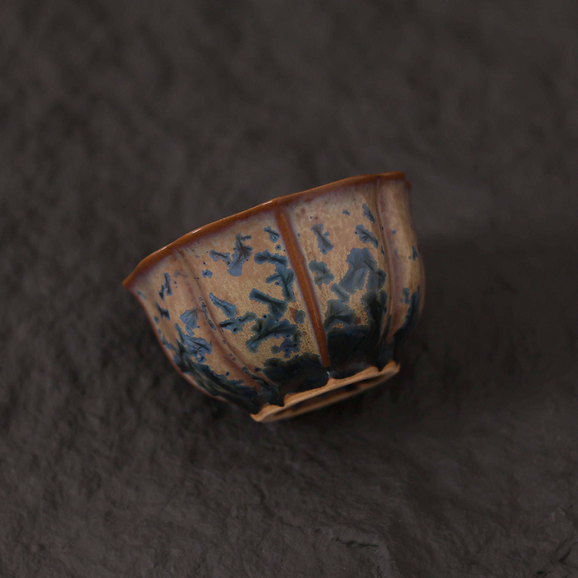 Indigo Bloom | Handmade Flower-Shaped Ceramic Crystalline Glaze Teacup - Je t'aime Resolute