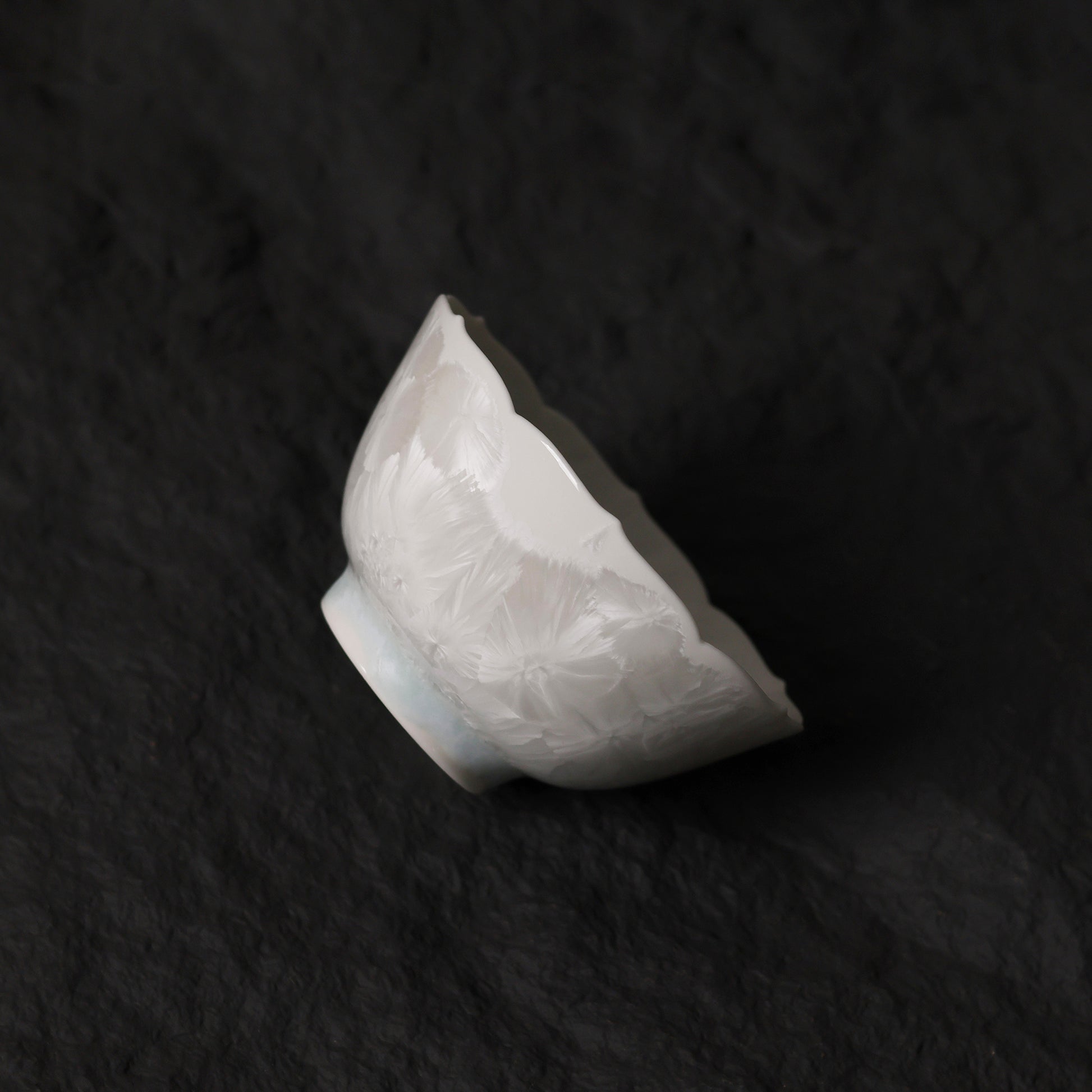 Glacier Veil | Lotus Edge Handmade Ceramic Crystalline Glaze Tea Cup - Je t'aime Resolute