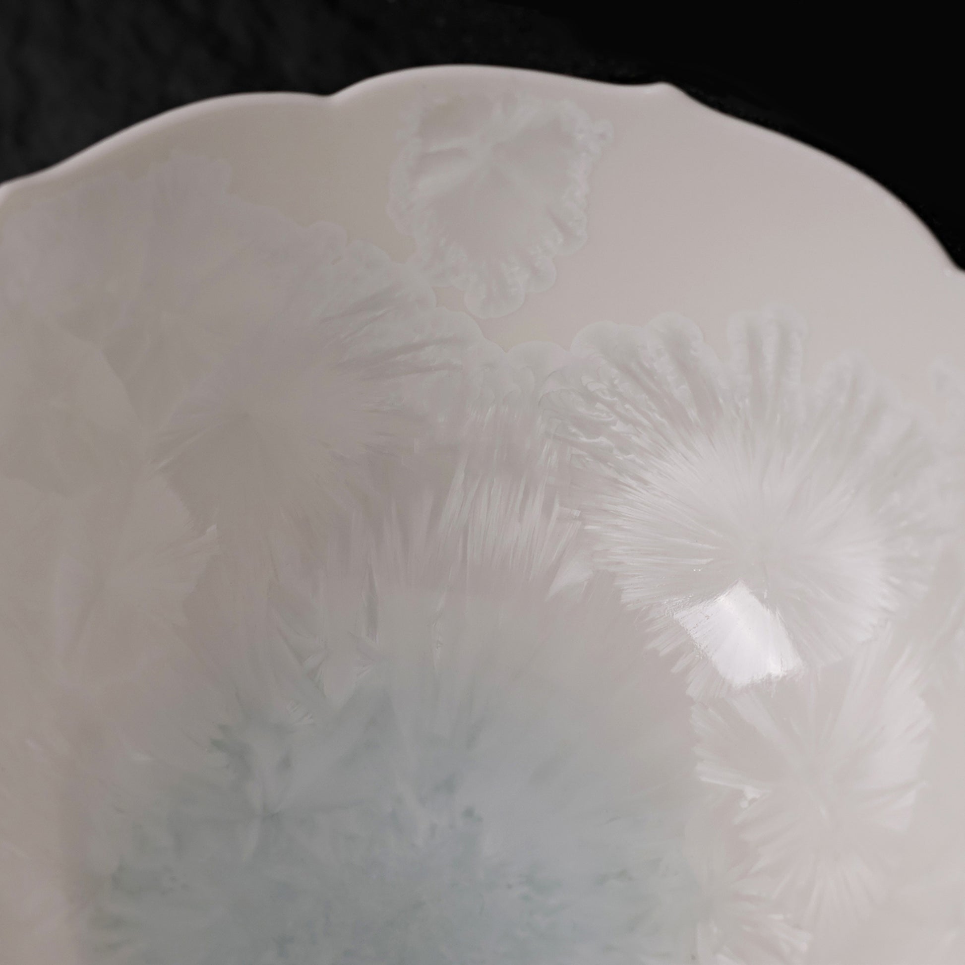 Glacier Veil | Lotus Edge Handmade Ceramic Crystalline Glaze Tea Cup - Je t'aime Resolute
