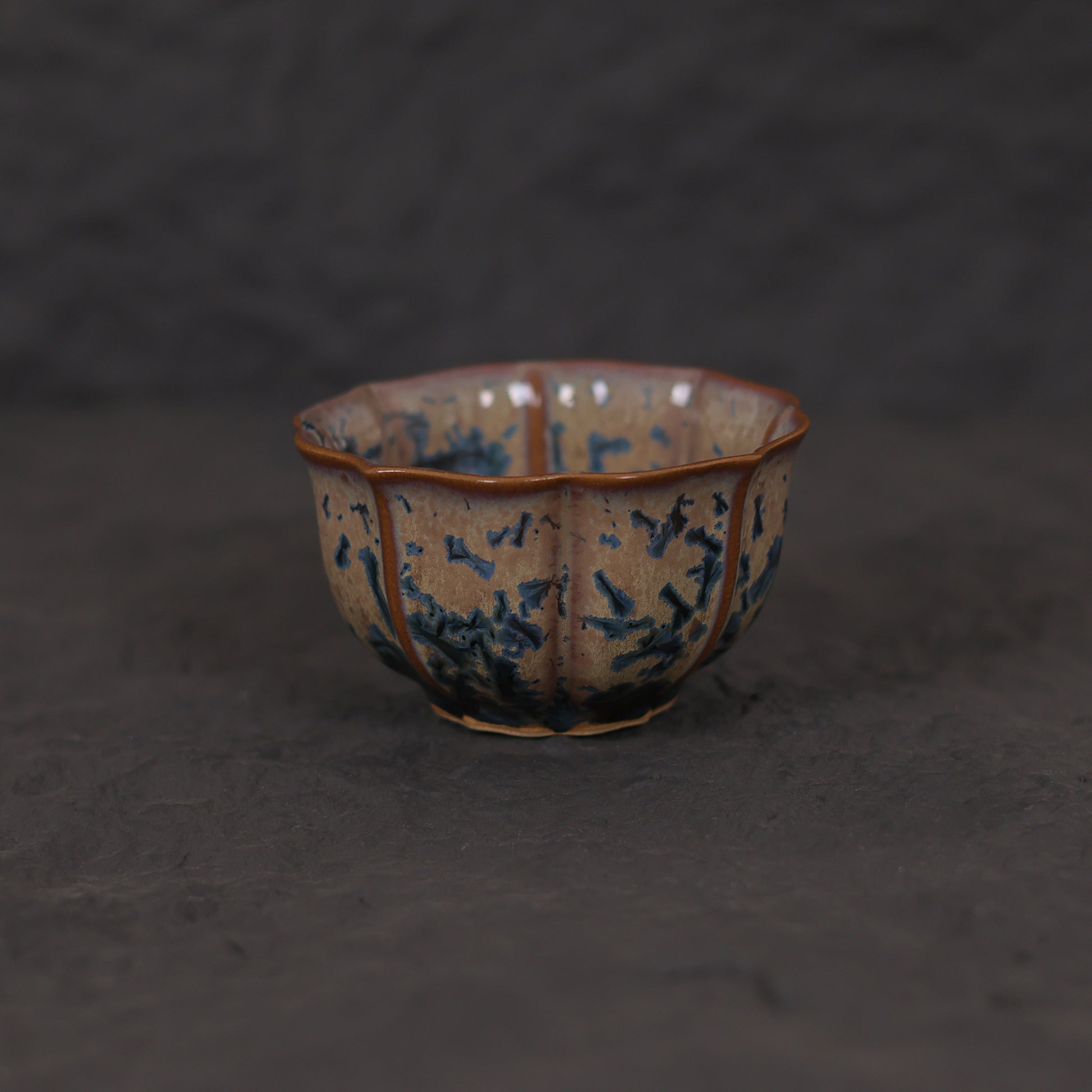 Indigo Bloom | Handmade Flower-Shaped Ceramic Crystalline Glaze Teacup - Je t'aime Resolute