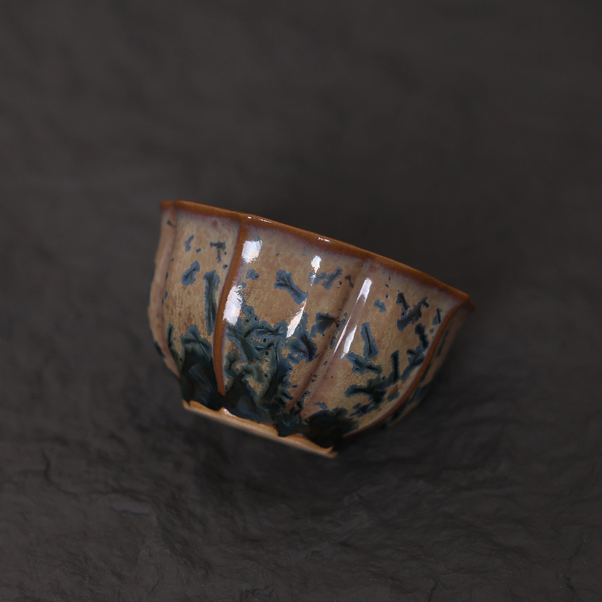 Indigo Bloom | Handmade Flower-Shaped Ceramic Crystalline Glaze Teacup - Je t'aime Resolute