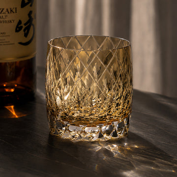 Etched in Time: Why Modern Minimalism Is Craving the Warmth of Handcrafted Japanese Glassware