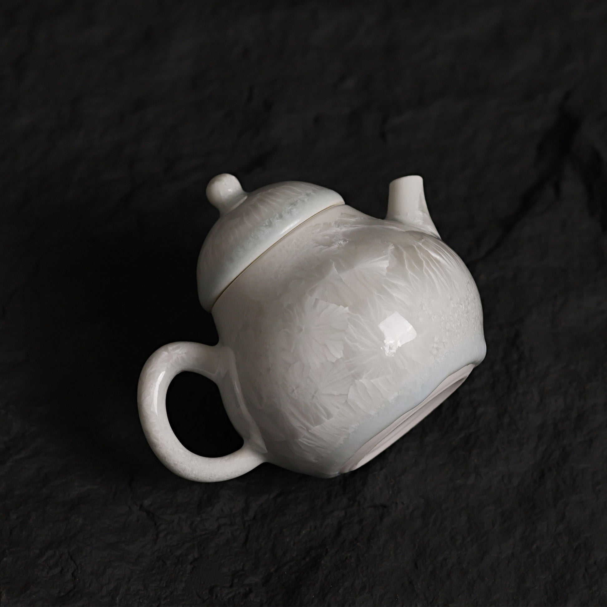Mini Glacier White Crystalline Glaze Teapot - Je t'aime Resolute
