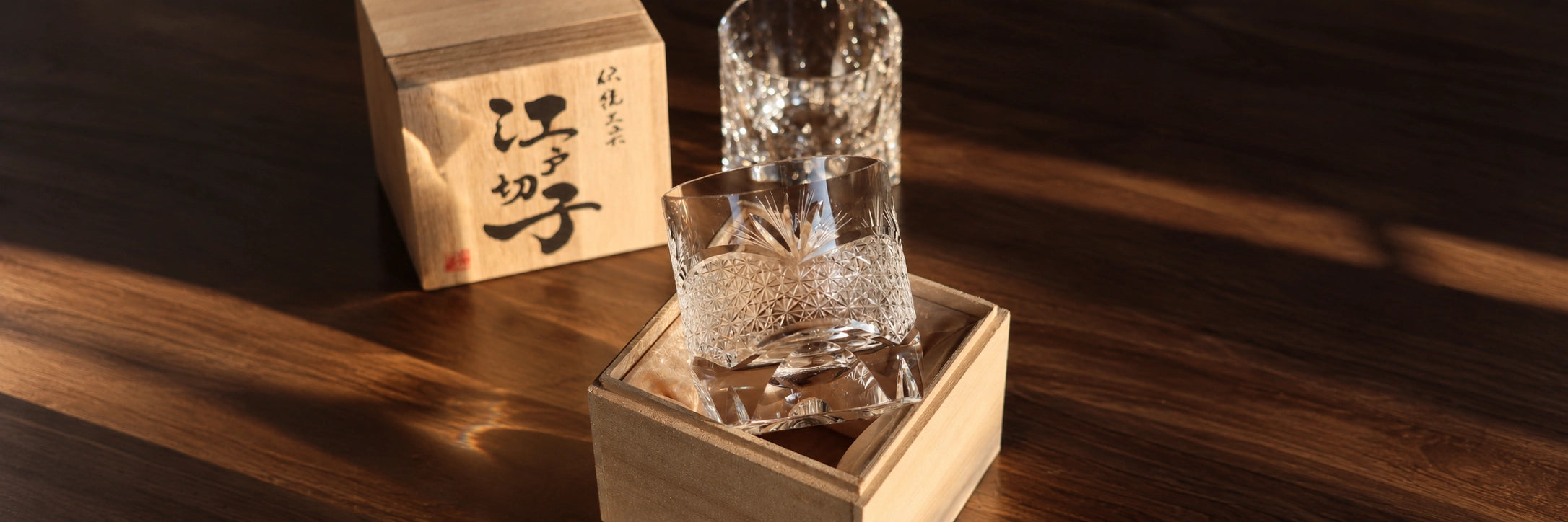 slider image slider_item_AtxyCb
