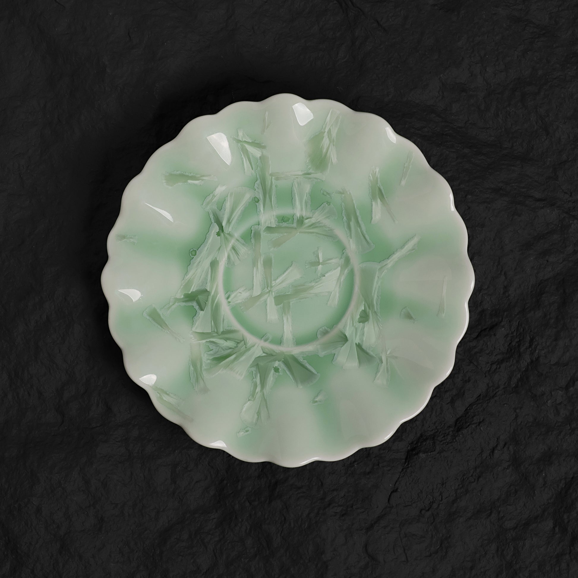 Pistachio Green Crystalline Glaze Tea Saucer – 6” Handmade Ceramic Plate with Interlaced Fan Crystal Patterns - Je t'aime Resolute
