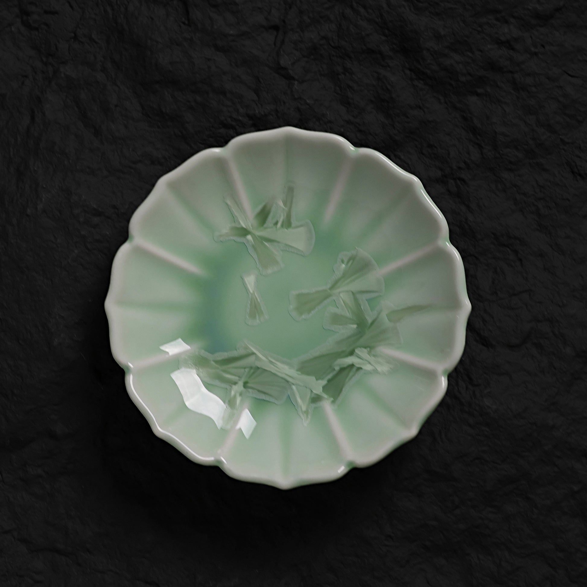 Pistachio Green Crystalline Glaze Floral Edge Mini Dessert Plate – 4.1” Handmade Ceramic Plate - Je t'aime Resolute