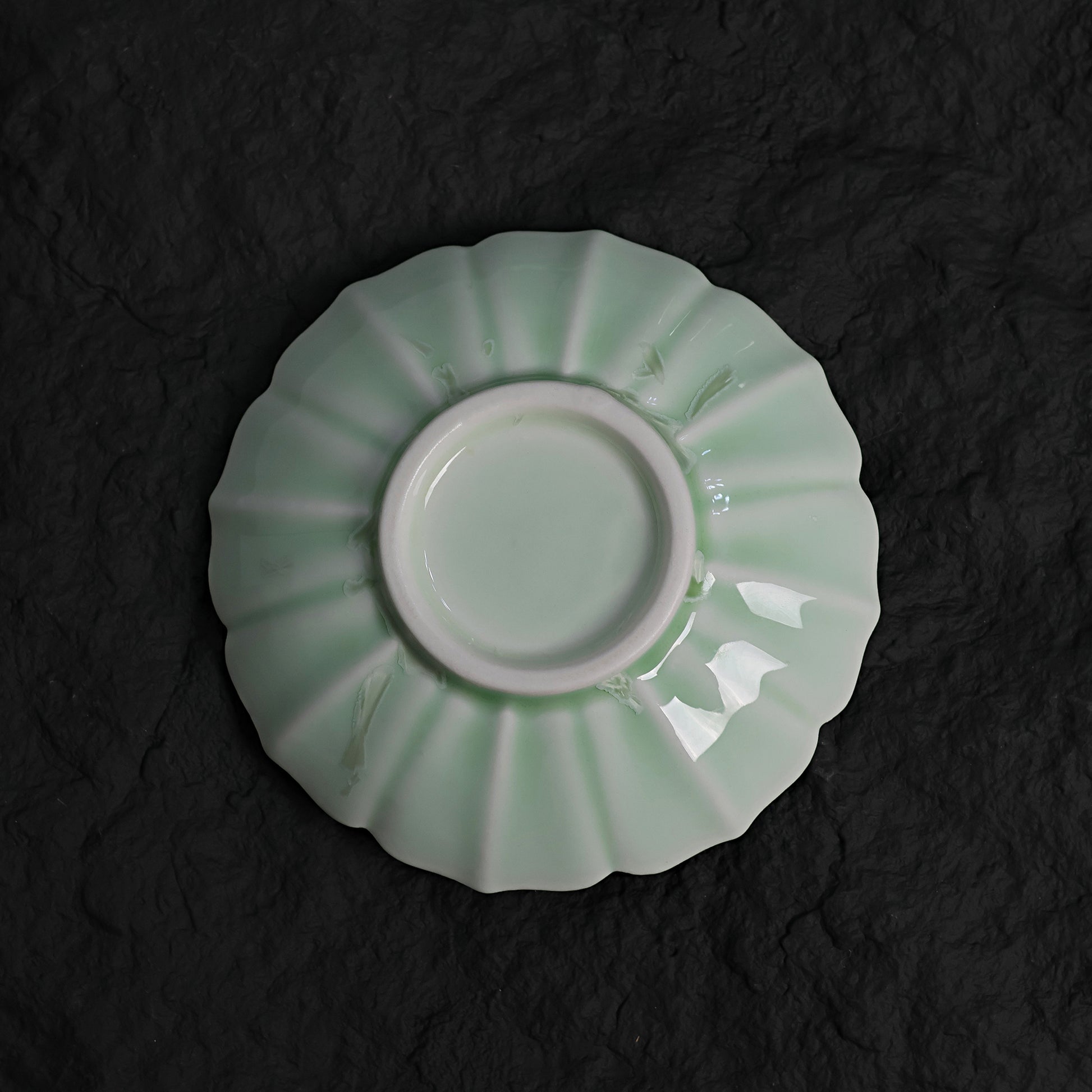 Pistachio Green Crystalline Glaze Floral Edge Mini Dessert Plate – 4.1” Handmade Ceramic Plate - Je t'aime Resolute
