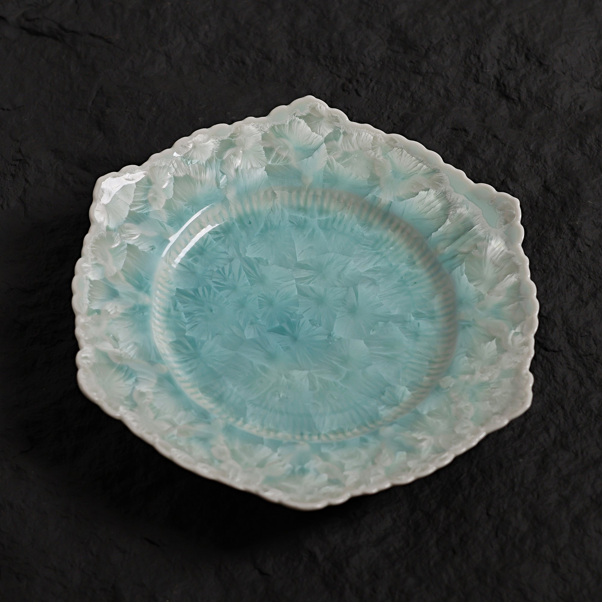 Ice Blue Dinner Plate – 20” Hexagonal Handmade Ceramic Plate - Je t'aime Resolute