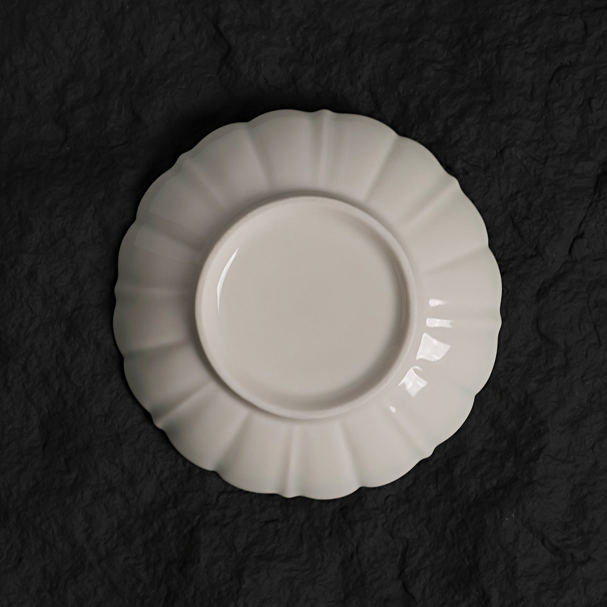 Ice Blue Crystalline Glaze Mini Dessert Plate – 4.1” Handmade Ceramic Plate with Crystal Bloom Pattern - Je t'aime Resolute
