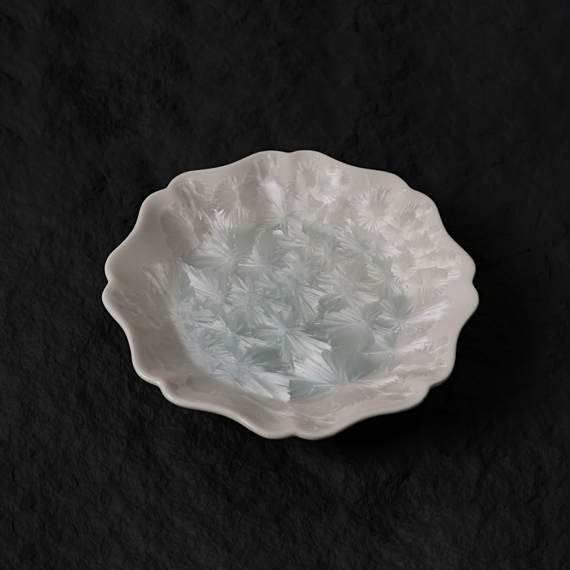 Ice White-Blue Scalloped Edge Dessert Plate – 6.4” Handmade Ceramic Plate - Je t'aime Resolute