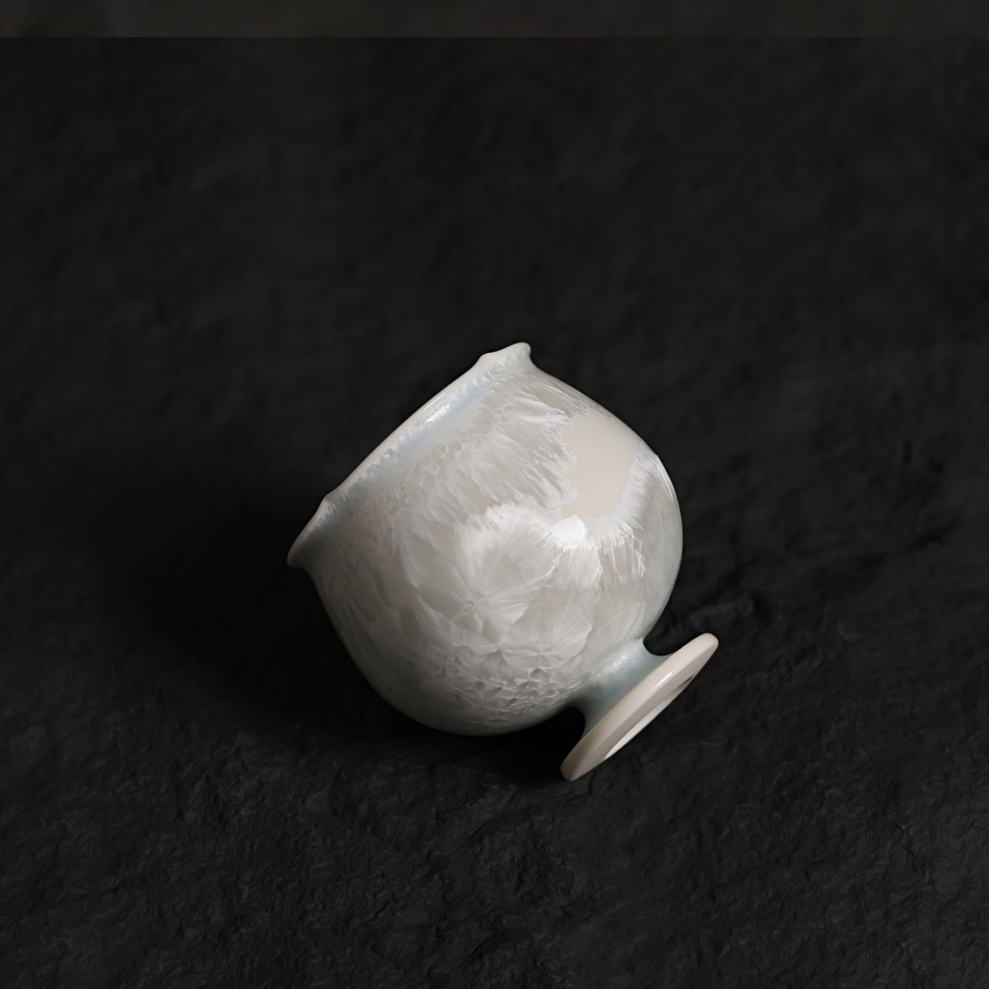 Marine Lapis | Handmade Ceramic Crystalline Glaze Sake Cup - Je t'aime Resolute