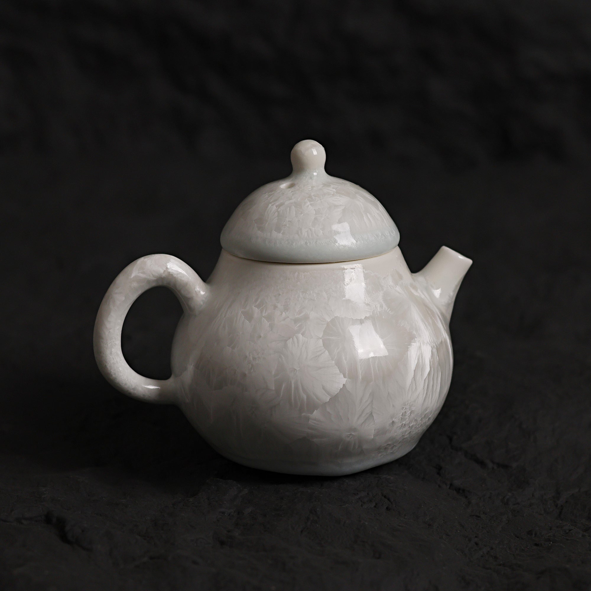 Mini Glacier White Crystalline Glaze Teapot - Je t'aime Resolute