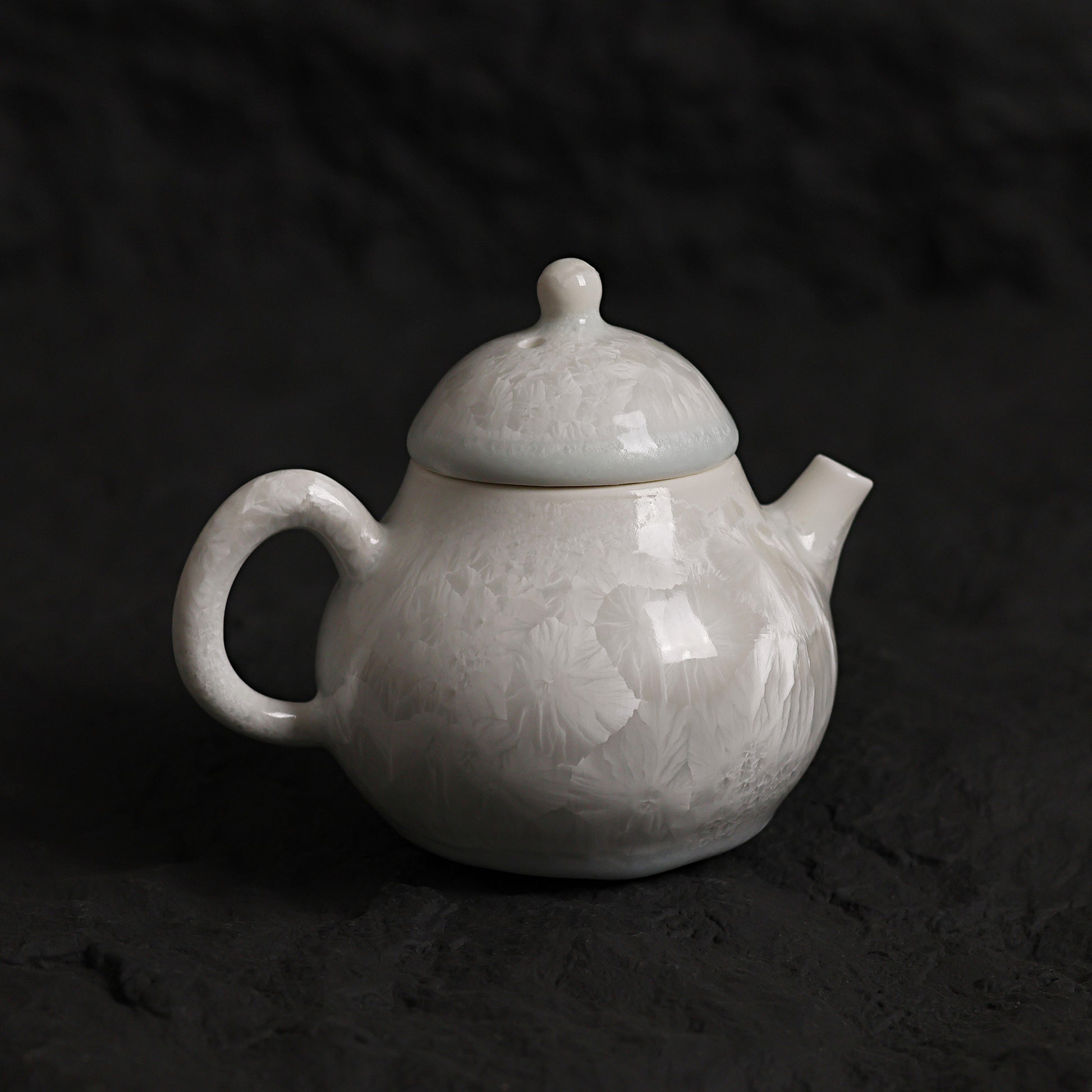 Mini Glacier White Crystalline Glaze Teapot - Je t'aime Resolute
