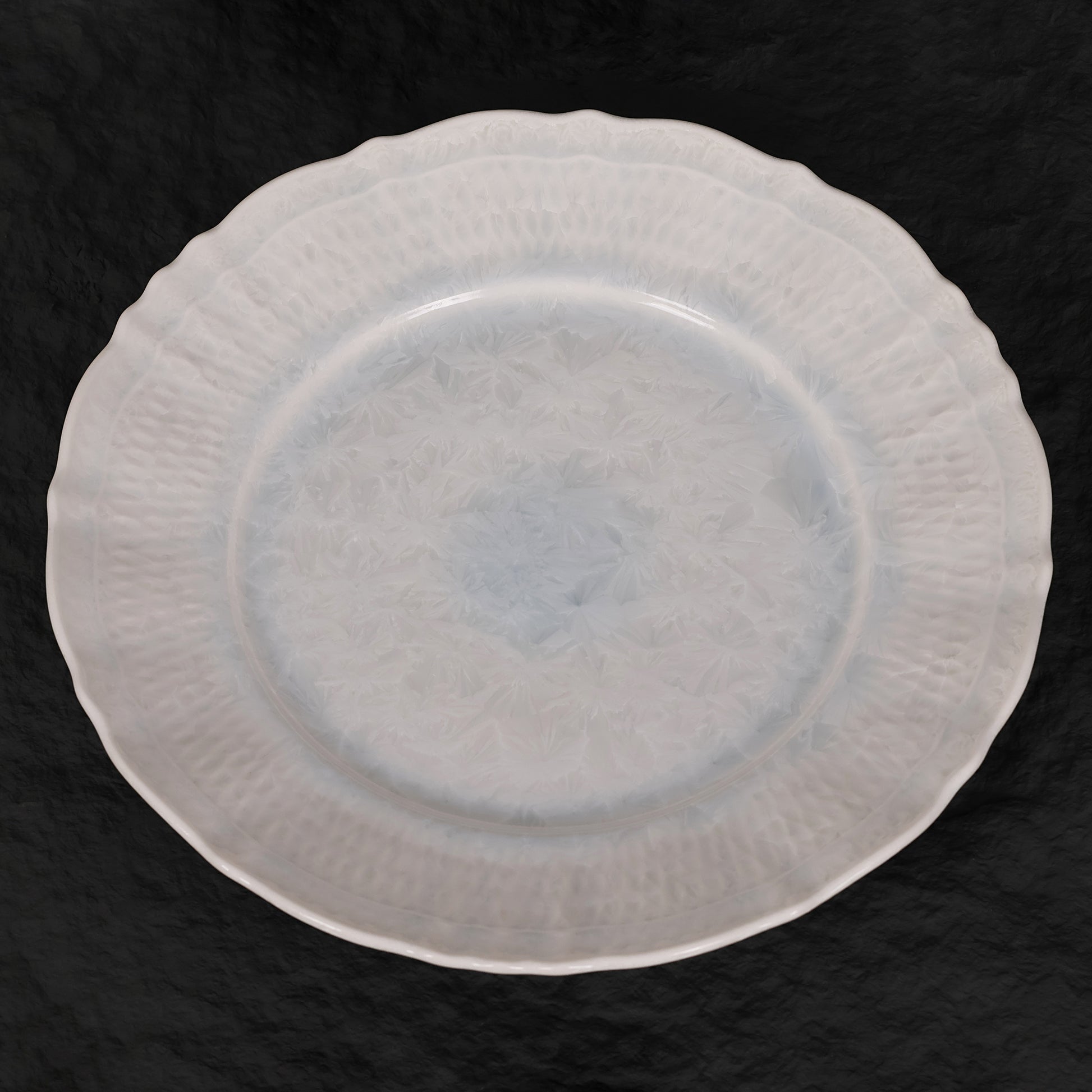 Glacier Veil | Handmade Ceramic Crystalline Glaze Dinner Plate with Floral Rim - Je t'aime Resolute