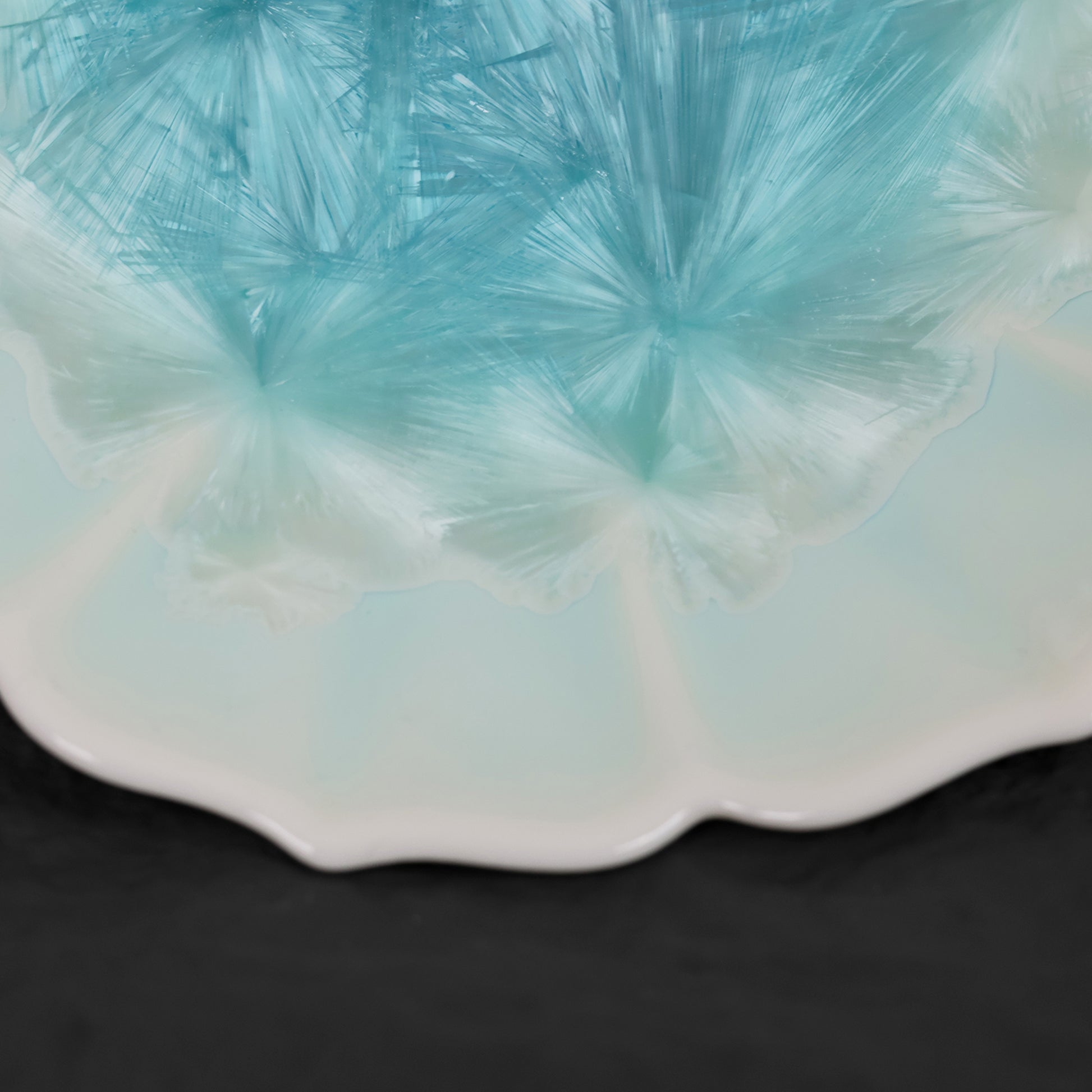 Frozen Lake | Bloom Edge Handmade Ceramic Crystalline Glaze Mini Dessert Plate - Je t'aime Resolute