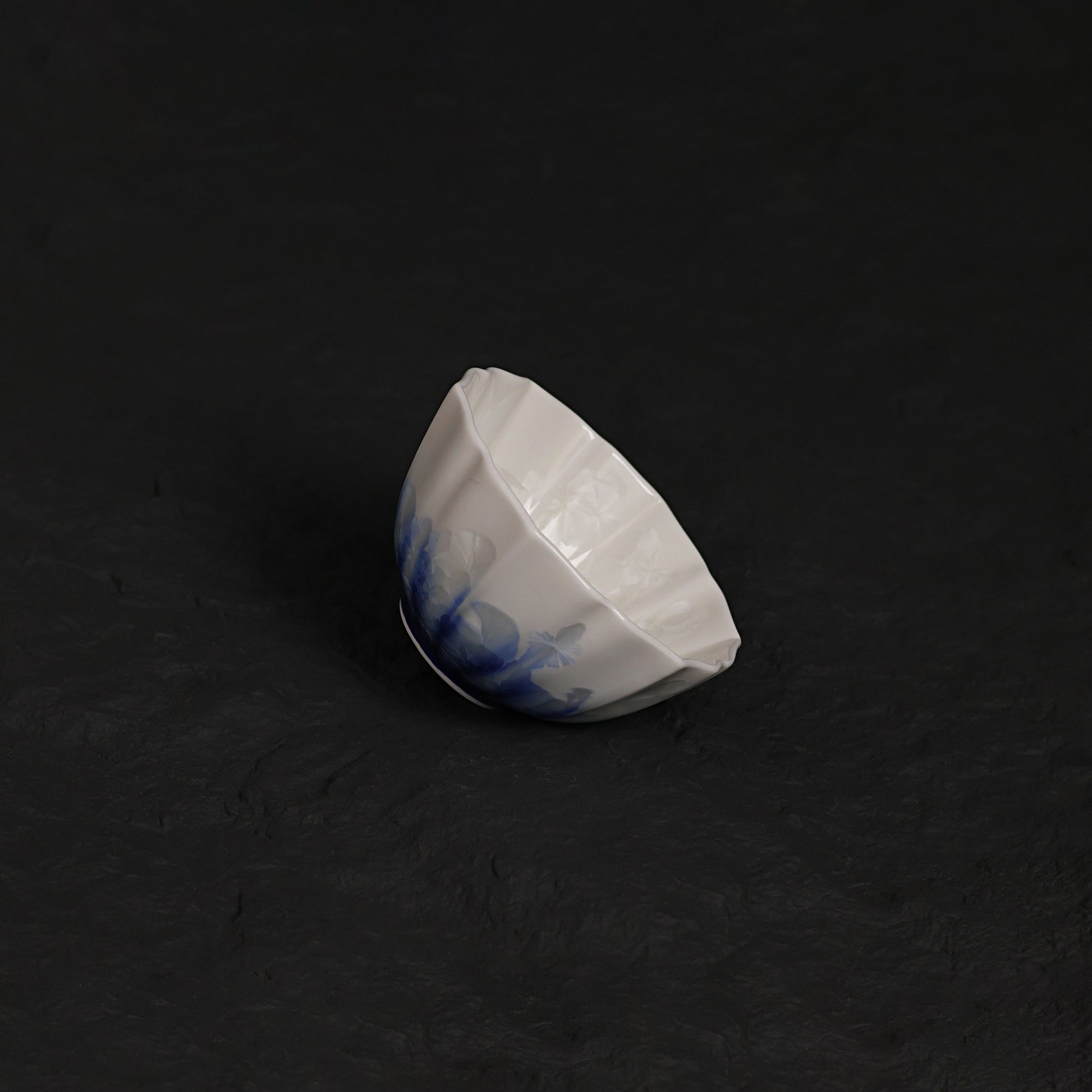 White & Deep Blue Crystalline Glaze Handmade Tea Cup – Small Ceramic Cup - Je t'aime Resolute