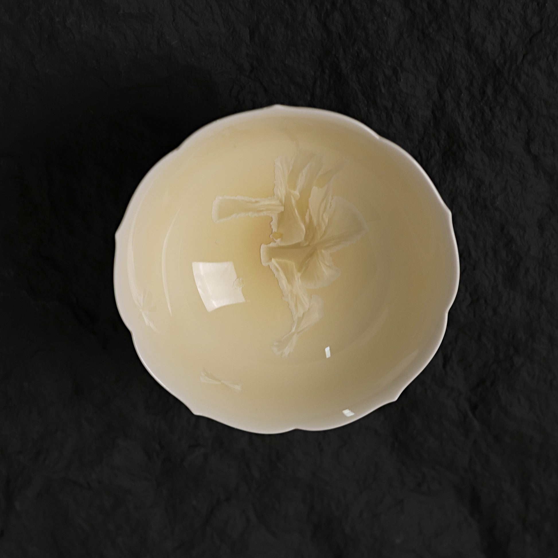 Light Yellow Crystalline Glaze Lotus-Inspired Tea Cup – 3.2” Handmade Ceramic Cup - Je t'aime Resolute