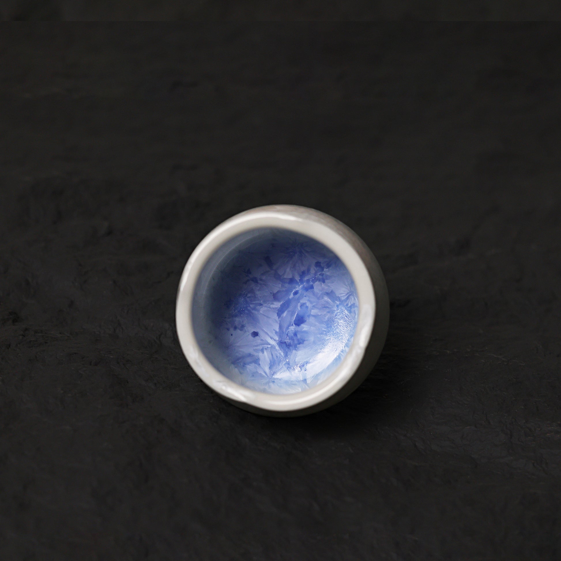 Marine Lapis | Handmade Ceramic Crystalline Glaze Sake Cup - Je t'aime Resolute