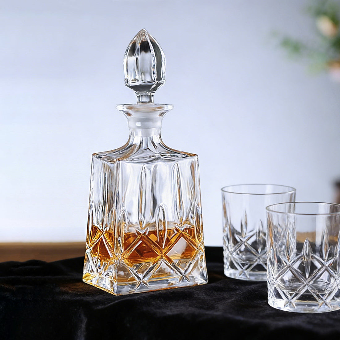 JR Ignis Crystal Whiskey Decanter
