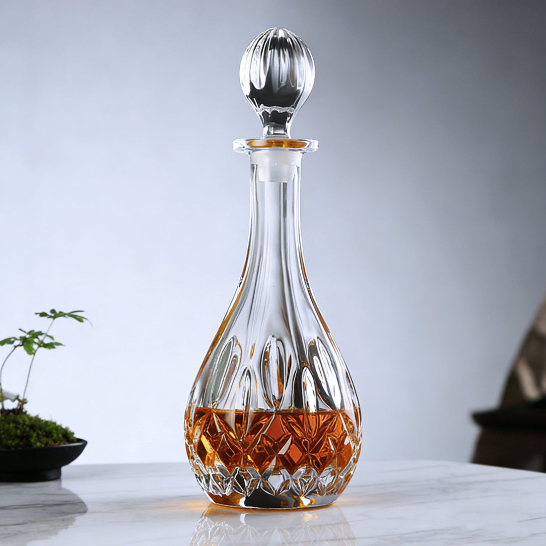 JR Radiating Cut Whiskey Bottle - Crystal Glass Collection